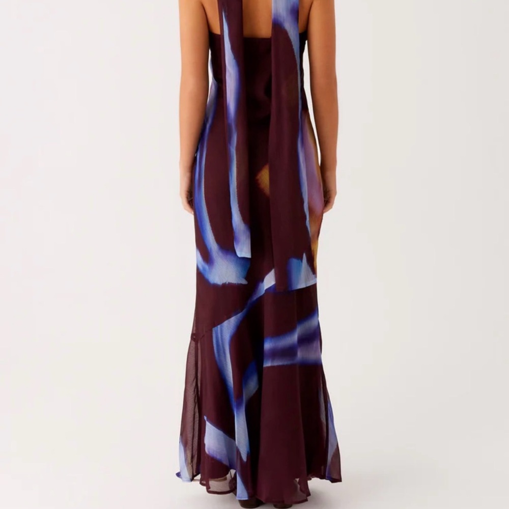 Under The Pagoda Maxi Dress - Dark Floral - Picture 5 of 6